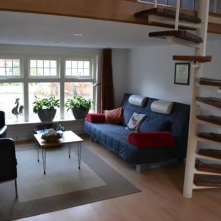 De Hooge Woeste Vakantiehuis *